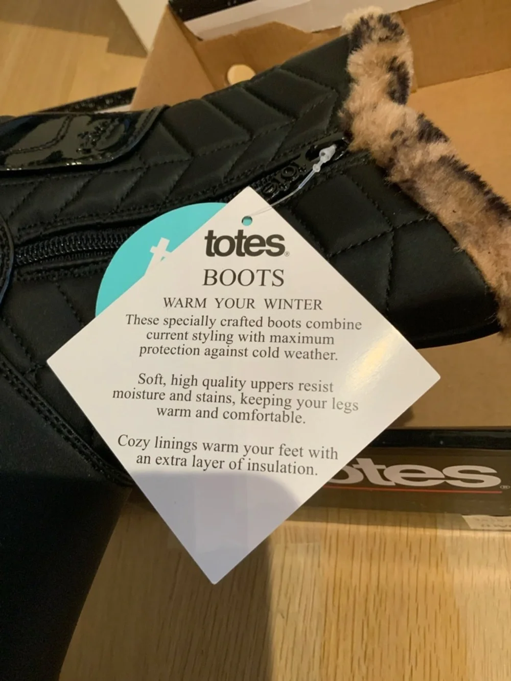 Totes Boots 8 Warm Waterproof Black Easy Off /on With 2 Zippers Faux Fur New